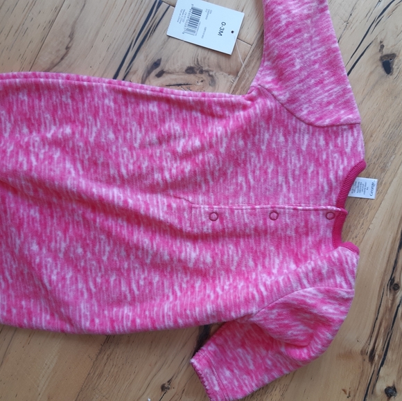 Nwt Fleece romper - Picture 2 of 3